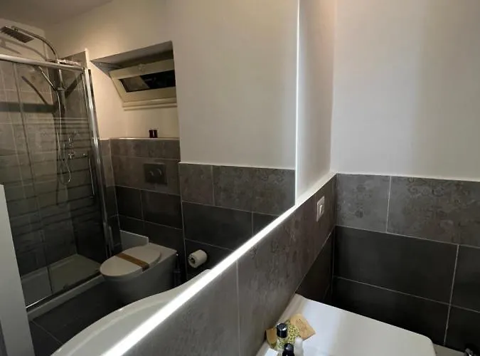 Alojamento de Acomodação e Pequeno-almoço Doralice 4*